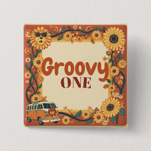 Badge Carré 5 Cm Groovy Un Lion Anniversaire Rétro 70s Premier Anni