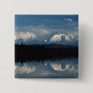 Badge Carré 5 Cm Horizon de lac mirror avec la forêt et les