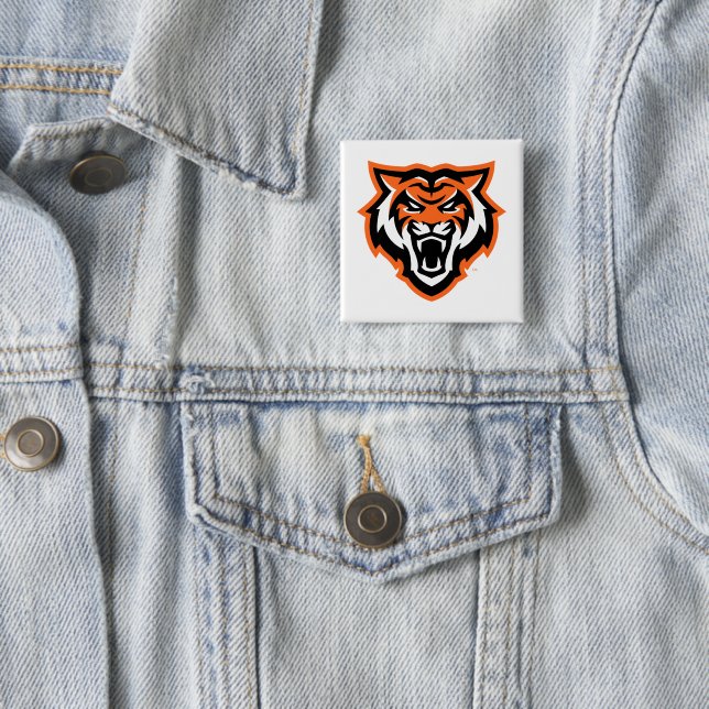 Badge Carré 5 Cm Idaho State University Bengals Spirit Design (En situation)