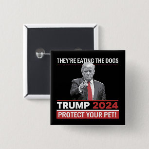 Badge Carré 5 Cm Ils mangent le débat Trump 2024 sur les chiens