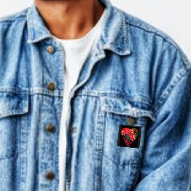 Badge Carré 5 Cm Irregular Heart (This eye-catching, button expresses your love for the unique!)