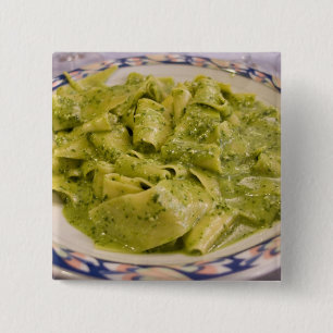Badge Carré 5 Cm Italie, Camogli. Assiette de pâtes au pesto