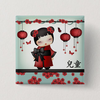 Badge Carré 5 Cm Kaiko l'"enfant" kokeshi