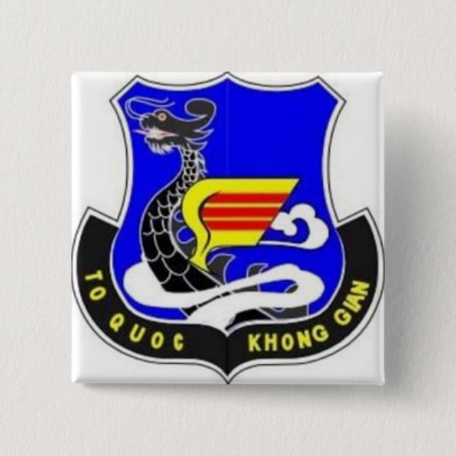 BADGE CARRÉ 5 CM KQVN (Devant)