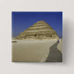 Badge Carré 5 Cm La pyramide des pas à Saqqara, l'une des plus anc