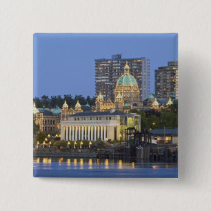 Badge Carré 5 Cm Le bâtiment du Parlement illuminé à l'intérieur