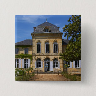 Badge Carré 5 Cm Le bâtiment principal du château, rénové par