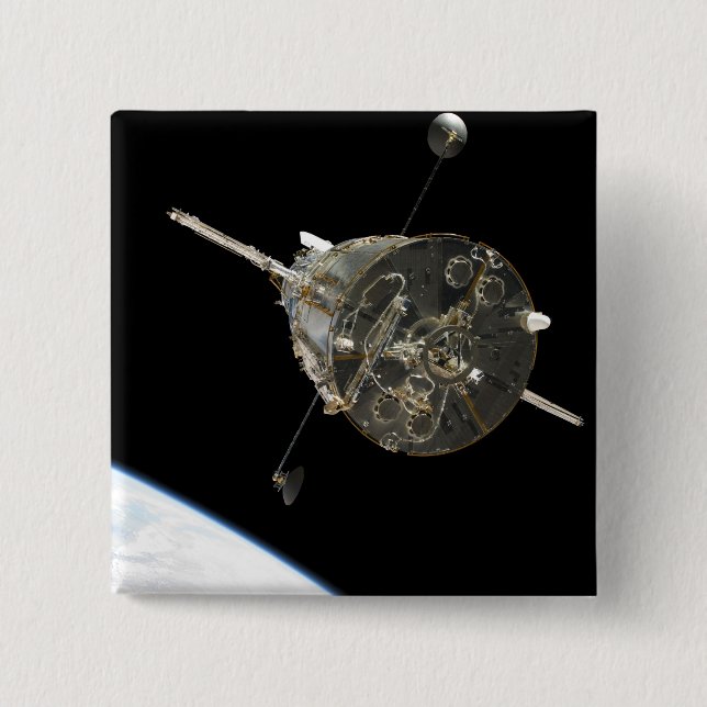 Badge Carré 5 Cm Le télescope spatial Hubble en orbite au-dessus de (Devant)