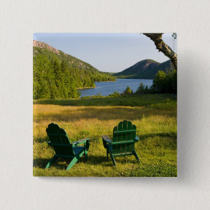Badge Carré 5 Cm Les chaises Adirondack sur la pelouse de la Jordan
