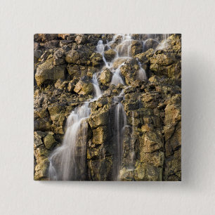 Badge Carré 5 Cm Les chutes de saumure de la roche volcanique