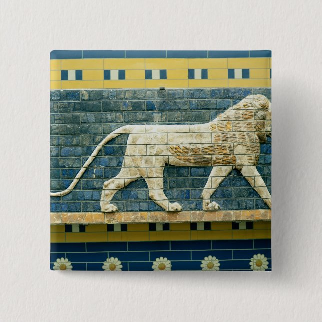 Badge Carré 5 Cm Lion représentant Ishtar (Devant)