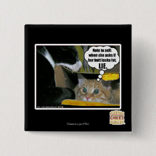 BADGE CARRÉ 5 CM MENSONGE