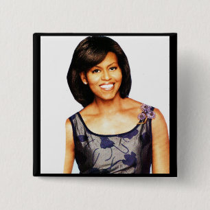 BADGE CARRÉ 5 CM MICHELLE OBAMA