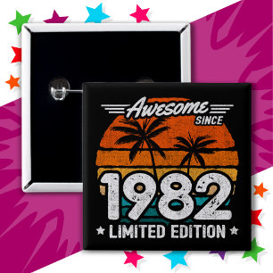Badge Carré 5 Cm Né 1982 Limited Edition Retro Awesome depuis 1982