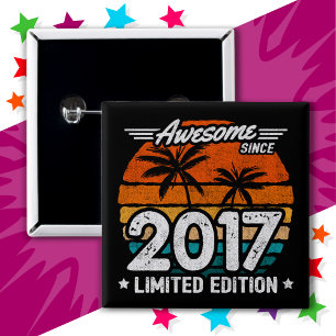 Badge Carré 5 Cm Né 2017 Limited Edition Retro Awesome depuis 2017