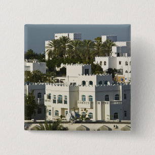 Badge Carré 5 Cm Oman, Mascate, Qurm. Bâtiments de la zone de Qurm