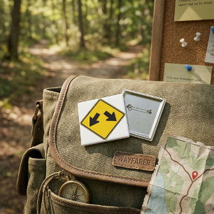 Badge Carré 5 Cm Panneau routier d'avertissement de deux flèches ve