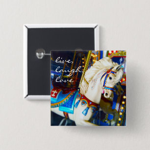 Badge Carré 5 Cm Photo Cheval du Carrousel Blanc Citation d'amour R