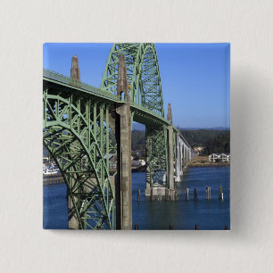 Badge Carré 5 Cm Pont de la baie de Yaquina qui s'étend sur la bai