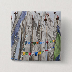 Badge Carré 5 Cm Praying flag poles in mountain, Yotongla Pass 2