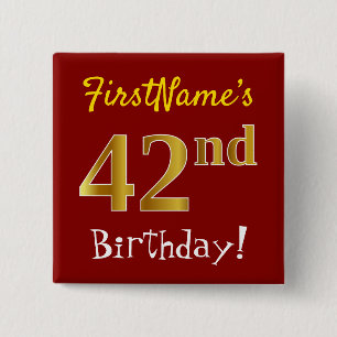 Badge Carré 5 Cm Rouge, Faux Gold 42e Anniversaire, Avec Nom Person