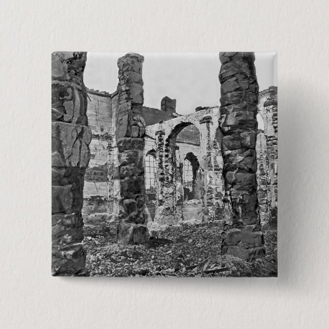 Badge Carré 5 Cm Ruines de l'entrepôt (Devant)
