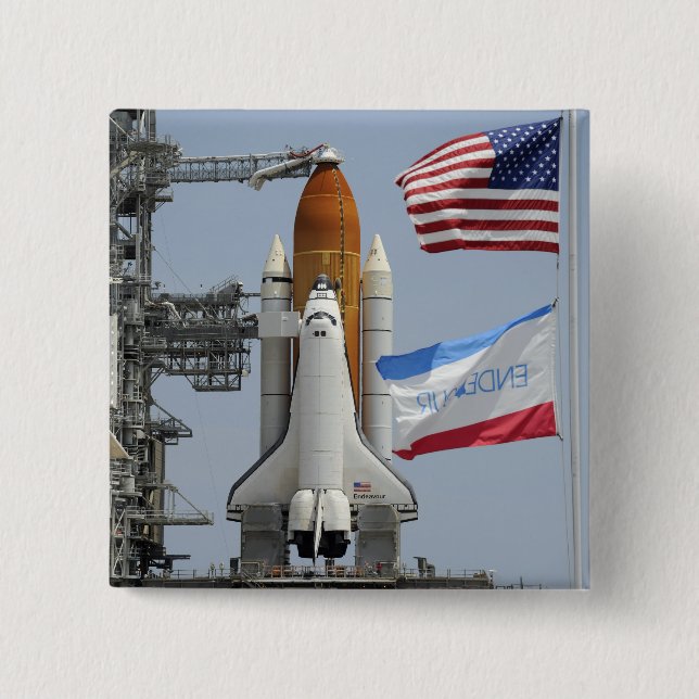 Badge Carré 5 Cm Space Shuttle Endeavor sur le lancement pad 3 (Devant)