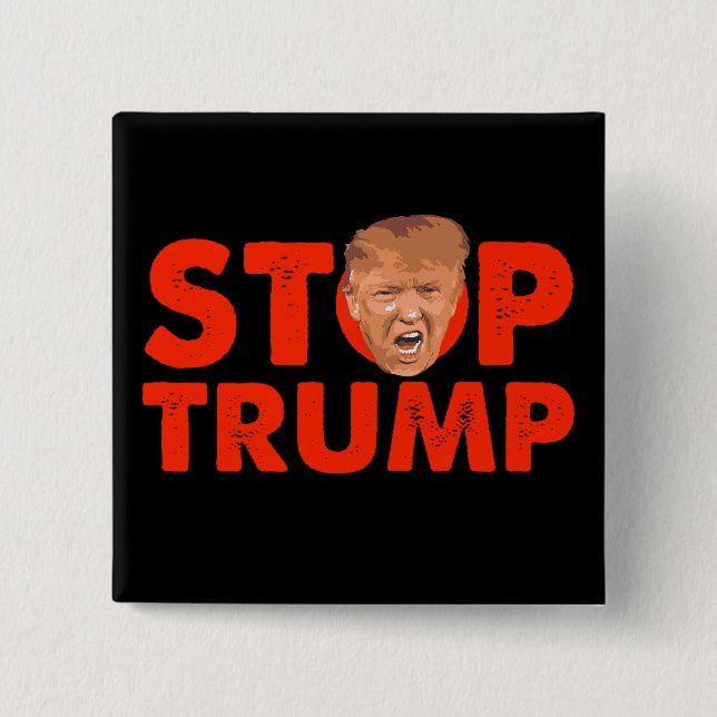 Badge Carré 5 Cm Stop Trump - Bouton rouge anti Trump Pin (Devant)