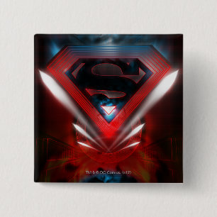 Badge Carré 5 Cm Superman Stylisé   Logo futuriste