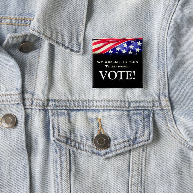 Badge Carré 5 Cm Tout Dans Ce Bouton Ensemble VOTE Carré (En situation)