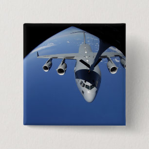 Badge Carré 5 Cm Un C-17 Globemaster III reçoit du carburant 2