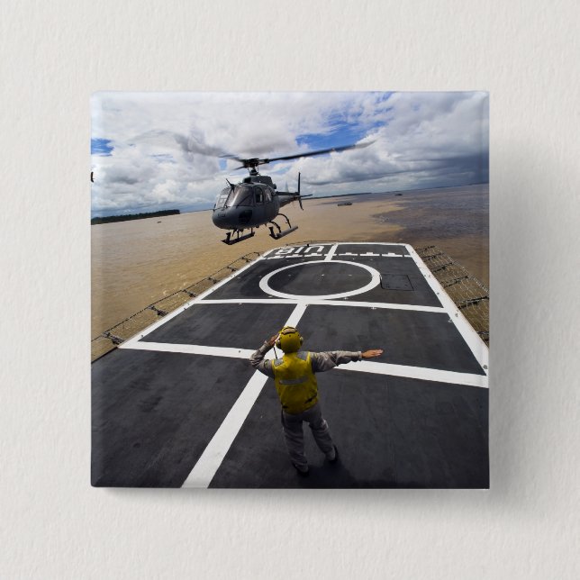 Badge Carré 5 Cm Un Eurocopter brésilien se prépare à atterrir (Devant)