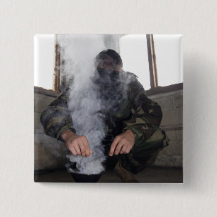 Badge Carré 5 Cm Une marine remplit chambre à gaz de plus de gaz d