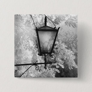 Badge Carré 5 Cm Vue noir et blanc d'une applique lumineuse