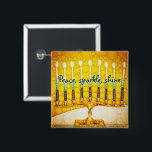 Badge Carré 5 Cm Yellow Gold Hanoukka Menorah Peace Sparkle Shine<br><div class="desc">"Paix, éclat, brille." Une photo de fond d'une menorah d'art colorée, jaune et or vous permet d'inaugurer les vacances d'Hanoukka dans le style. Sentez la chaleur et la joie de la saison des Fêtes chaque fois que vous portez ce bouton chic et coloré Hanoukka. Des cartes de correspondance, des affiches,...</div>