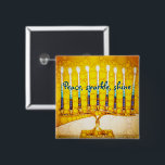 Badge Carré 5 Cm Yellow Gold Hanoukka Menorah Peace Sparkle Shine<br><div class="desc">"Paix, éclat, brille." Une photo de fond d'une menorah d'art colorée, jaune et or vous permet d'inaugurer les vacances d'Hanoukka dans le style. Sentez la chaleur et la joie de la saison des Fêtes chaque fois que vous portez ce bouton chic et coloré Hanoukka. Des cartes de correspondance, des affiches,...</div>