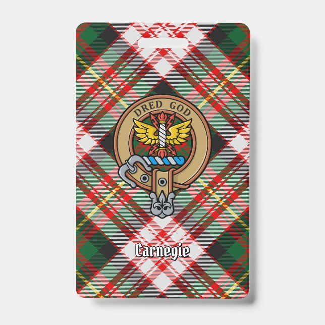 Badge Clan Carnegie Crest sur la robe Tartan (Face)