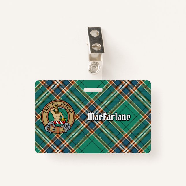 Badge Clan MacFarlane Crest sur Tartan de chasse antique (Devant avec clip)
