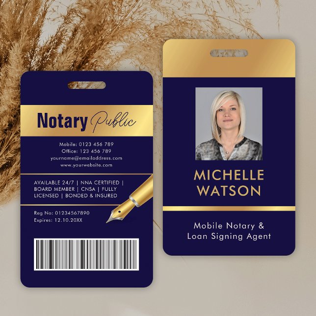 Badge Code photo de l'employé de l'agent de signature de (Modern employee photo ID badge in navy blue and gold)