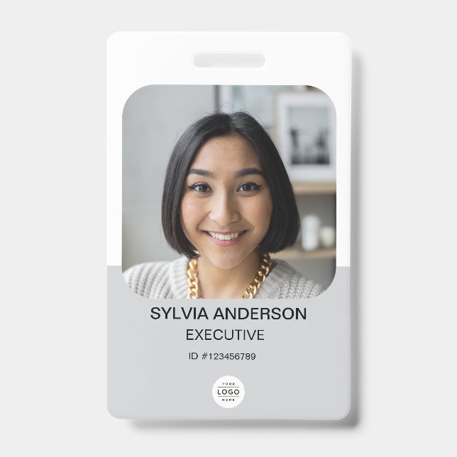 Badge Code QR de l'identifiant d'employé avec logo perso (Avant)