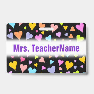 Badge Coeurs amusants, amoureux et colorés Motif + Nom p
