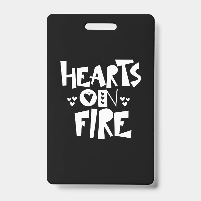 Badge Couple Art Cœurs En Feu (Avant)