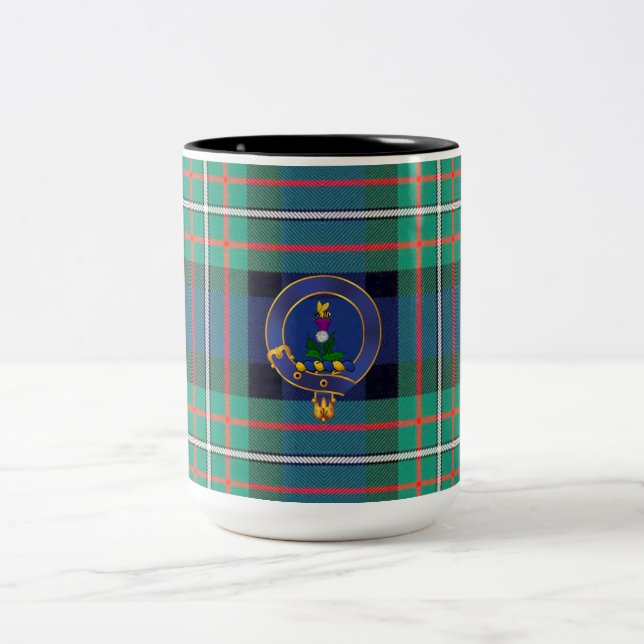 badge de clan Ferguson et mug tartan (Centre)