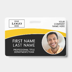 Badge de nom d'employé avec code-barres et photo d