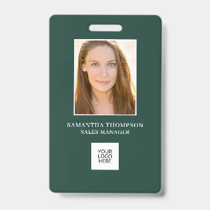 Badge de photo de salarié vert avec logo de l'entr