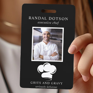 Badge de photo en noir et blanc avec chapeau de ch