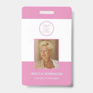 Badge de sécurité avec photo d'employé rose et log