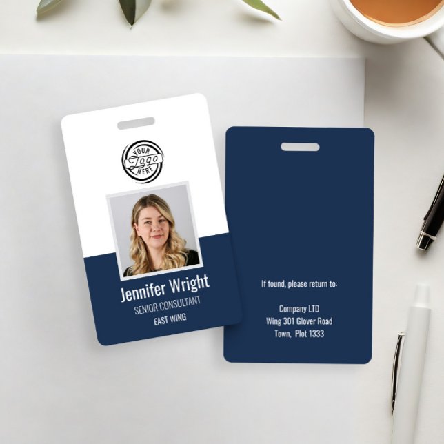 Badge de sécurité de l'entreprise avec photo d'ide (Créateur téléchargé)
