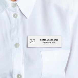 Badge D'identification Ajouter un logo Nettoyer au minimum un simple titr