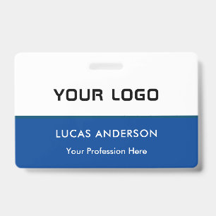 Badge d'identification blanc avec nom et titre d'e